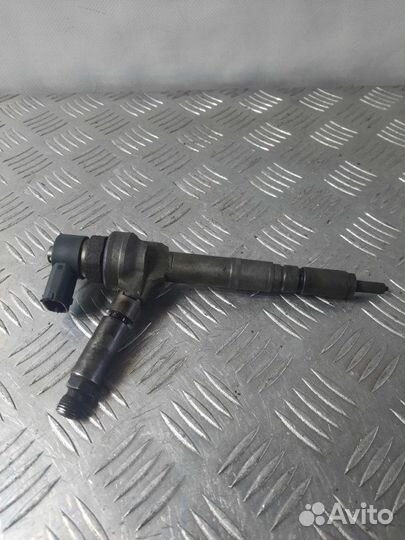 Форсунка Opel Astra H 1.7 Z17DTH 2006