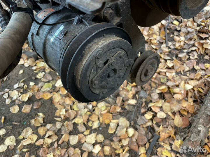 Isuzu forward 6he1 компрессор кондиционера б.у