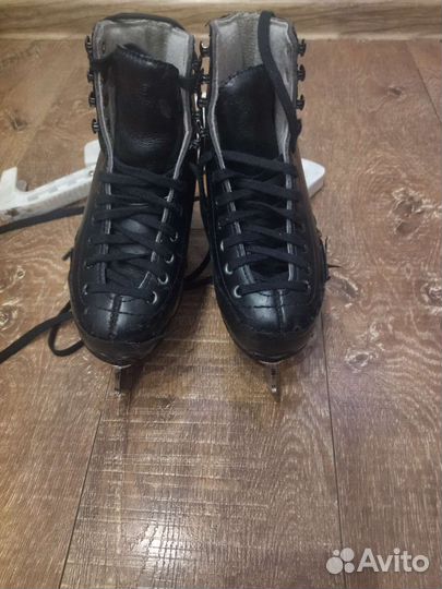 Коньки для фигурного катания wifa