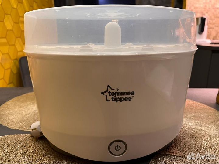 Стерилизатор Tommee Tippee