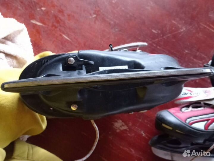 Коньки хоккейные larsen для мальчика