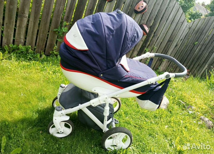 Коляска 3 в 1 Bexa Ideal