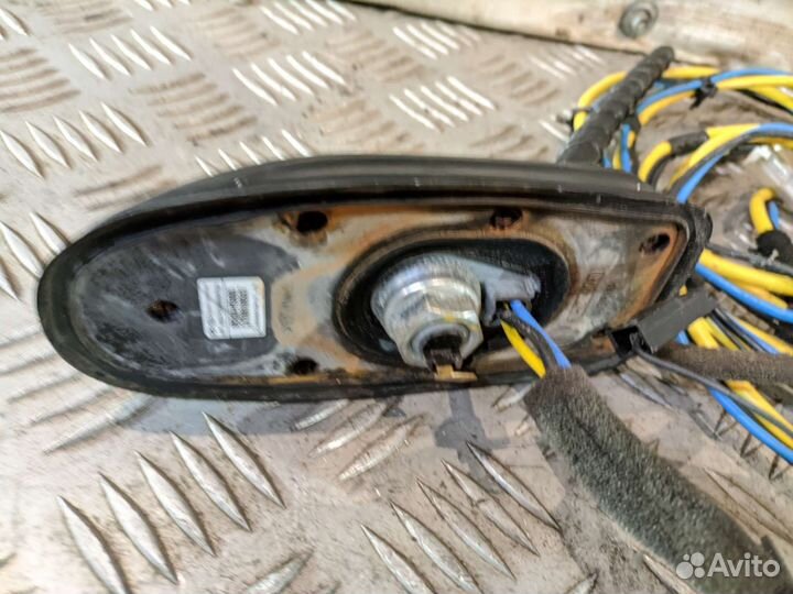 Антенна Hyundai Solaris 2