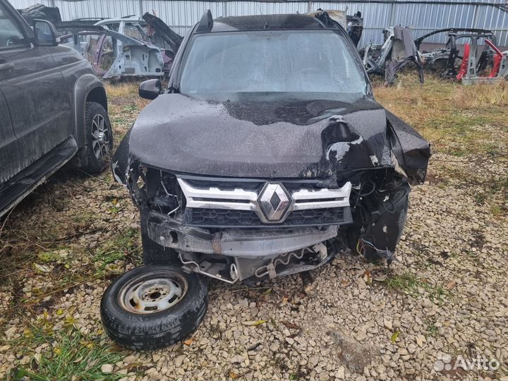 Renault Duster 2.0 МТ, 2019, битый, 44 000 км