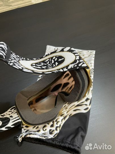 Горнолыжная маска Oakley