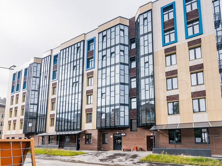 4-к. квартира, 85 м², 4/6 эт.