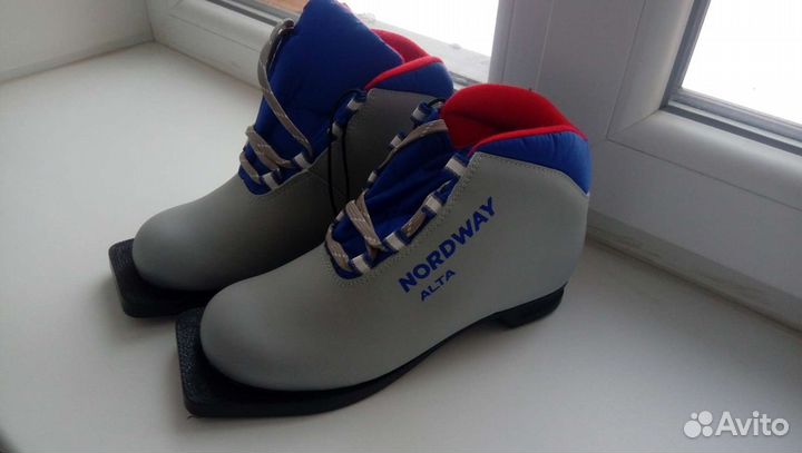 Лыжи детские 140