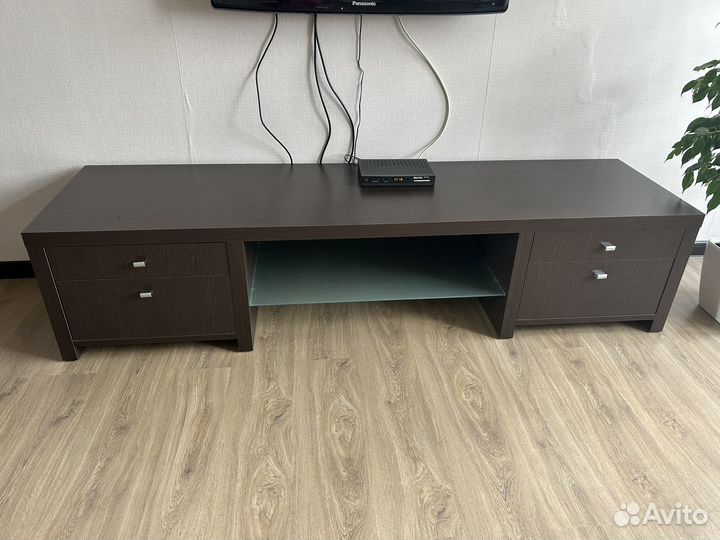 Тумба под телевизор