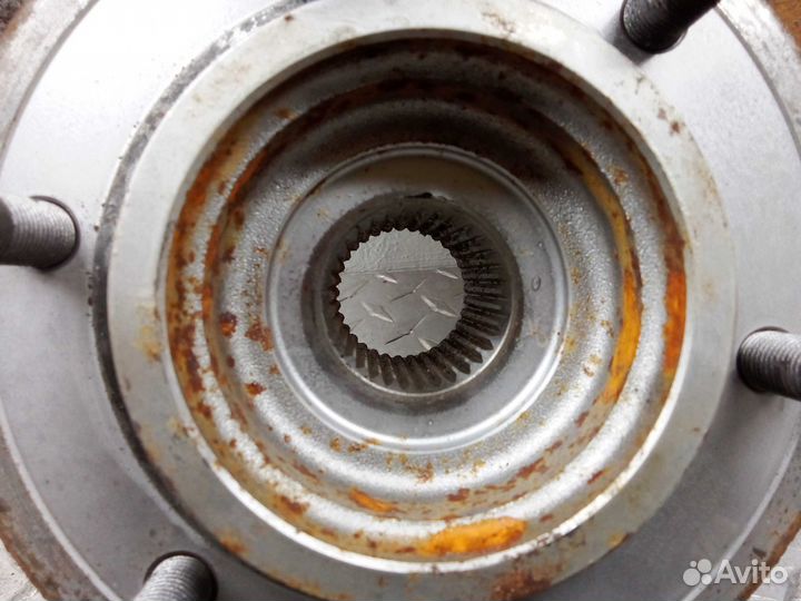 Кулак поворотный правый Hummer H3 H3 2005 - 2010