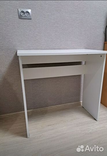 Компьютерный стол новый
