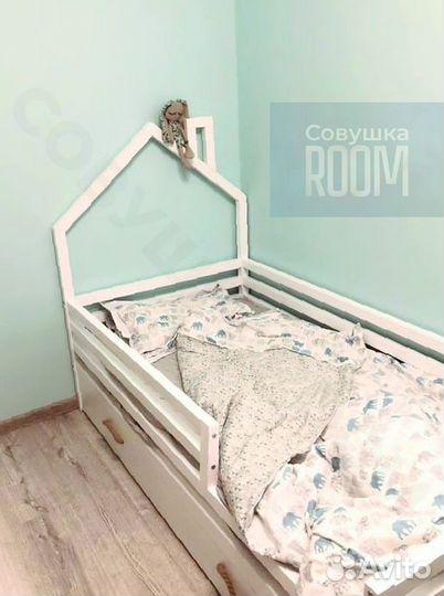 Новая детская кровать домик