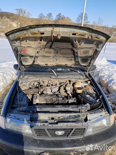 В разборе daewoo nexia 1