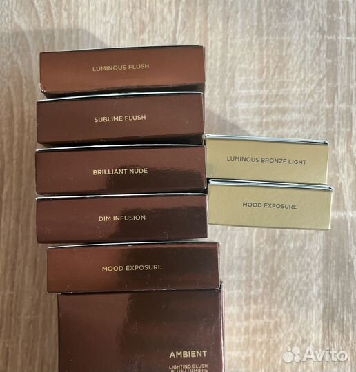 Hourglass румяна, бронзер