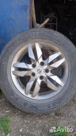 Nexen Roadian 542 255/60 R18