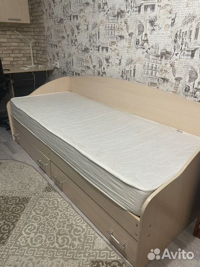 Кровать детская