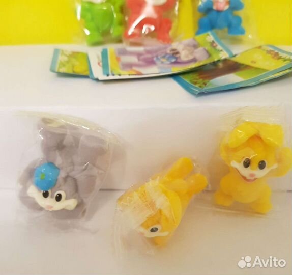 Серия пасхальных зайчиков. Игрушки из киндеров