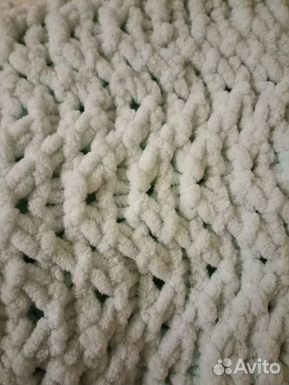 Плед детский вязанный