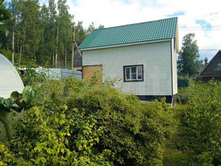 Дом 50 м² на участке 6 сот.