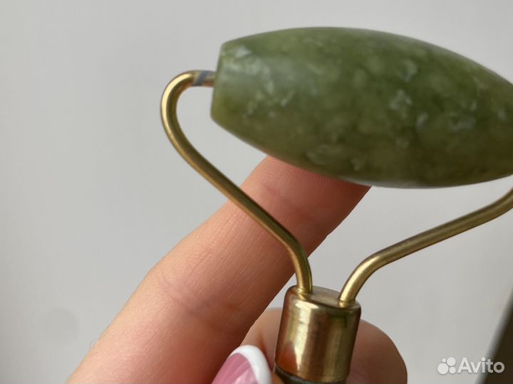 Новый нефритовый массажер для лица