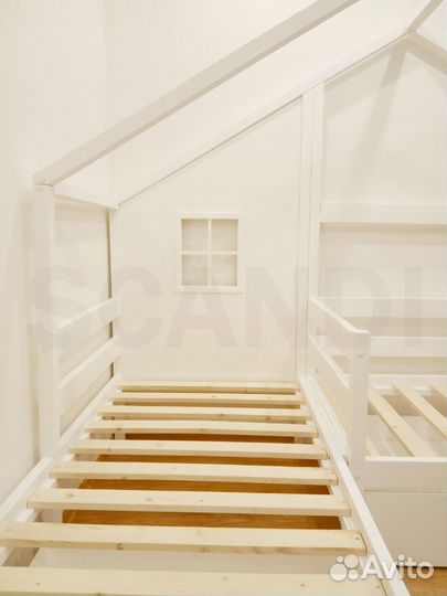 Кроватка односпальная детская