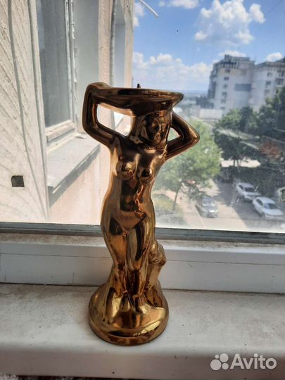 Подсвечник