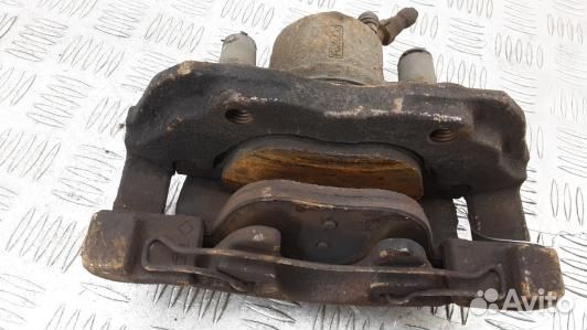 Суппорт тормозной передний правый ford focus 3 (5M