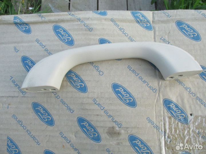 Ford ranger 2006 - 2012 Ручка потолочная поручень