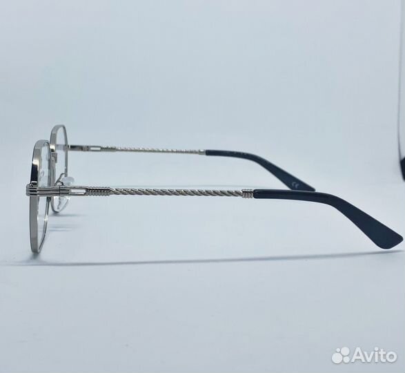 Очки с прозрачными стеклами