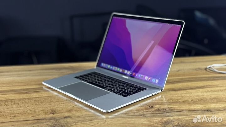 Macbook pro 15 i9/16/512 новый (60 циклов)