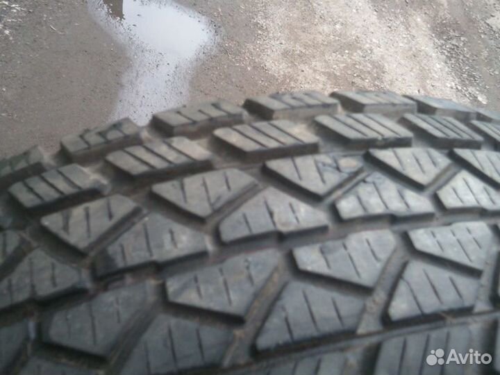 Bridgestone Dueler DM-01 275/70 R16