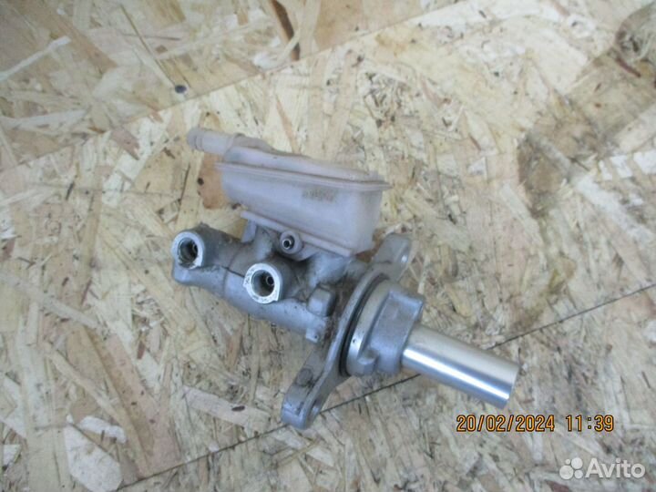 Главный тормозной цилиндр Мазда сх-7