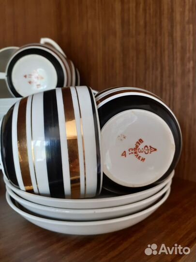 На шесть персон