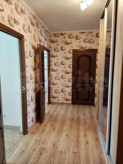 2-к. квартира, 61 м², 4/9 эт.