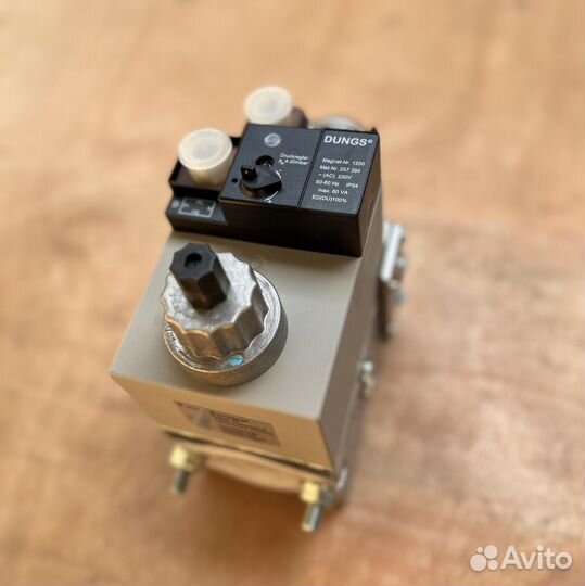 Газовый мультиблок MB-DLE 412 B01 S20