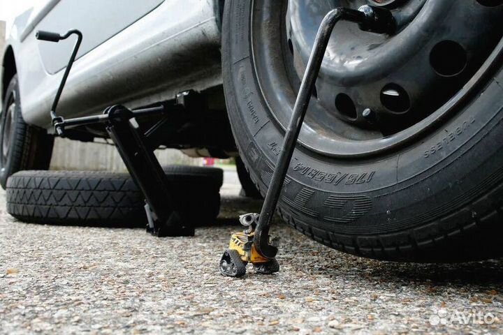 Прикурить авто/запустить авто/помощь на дороге