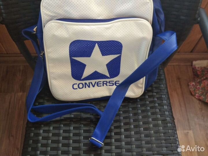 Сумка спортивная.Размер30 *25.Новая