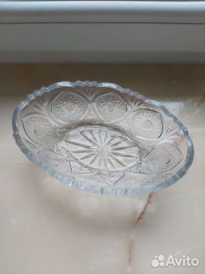 Хрустальная ваза