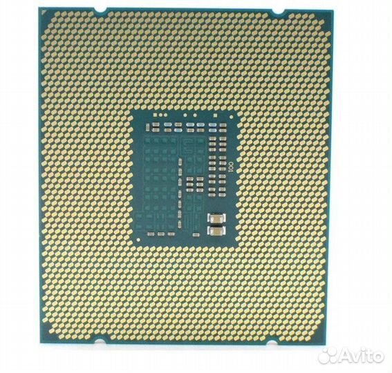 Процессор Intel Xeon E5-2640v3