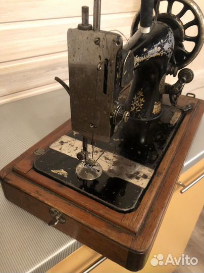 Швейная машинка зингер zinger