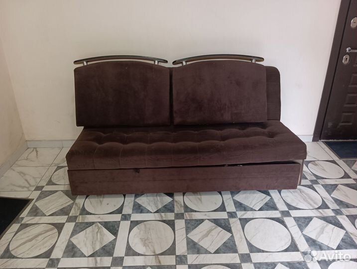 Диван бу