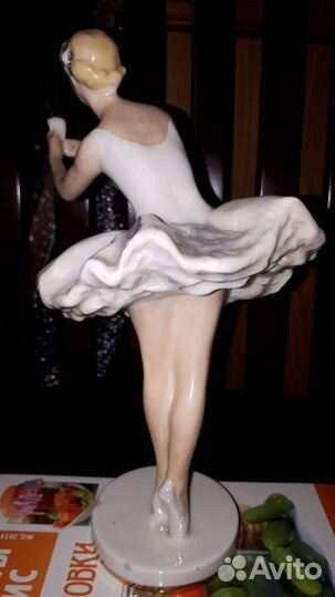 Фарфоровая балерина лфз