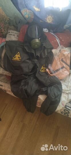 Противочумный костюм