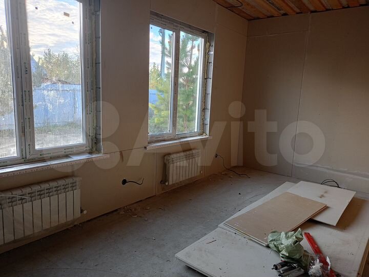 Дом 90 м² на участке 8 сот.