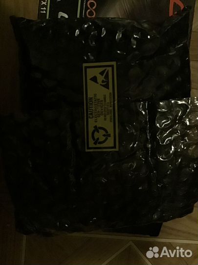 Видеокарты asus C242Pi EAH6670 и GeForce GT440