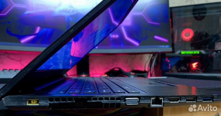 Lenovo g505s: A8/4gb/Radeon 8550G/1Tb