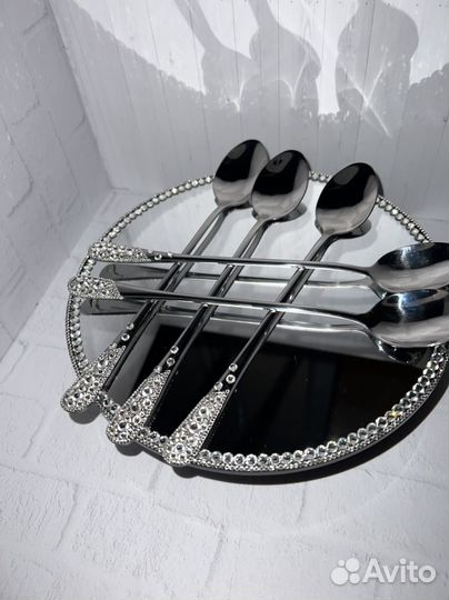 Кристалайзер, инкрустация стразами