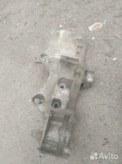 Кронштейн К4М