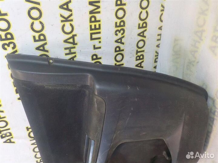 Обшивка двери передней правой Suzuki Ignis II (MH