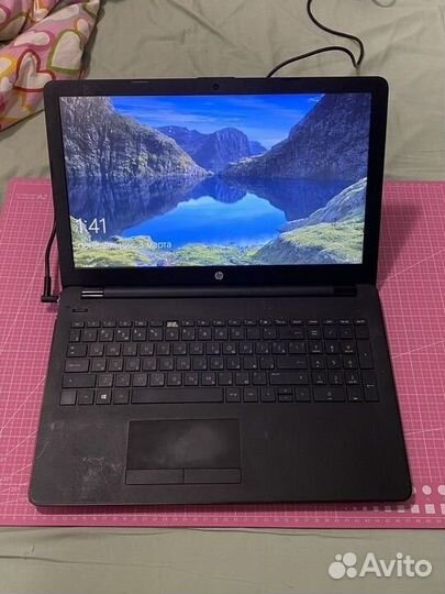 Ноутбук HP 15-bw006ur