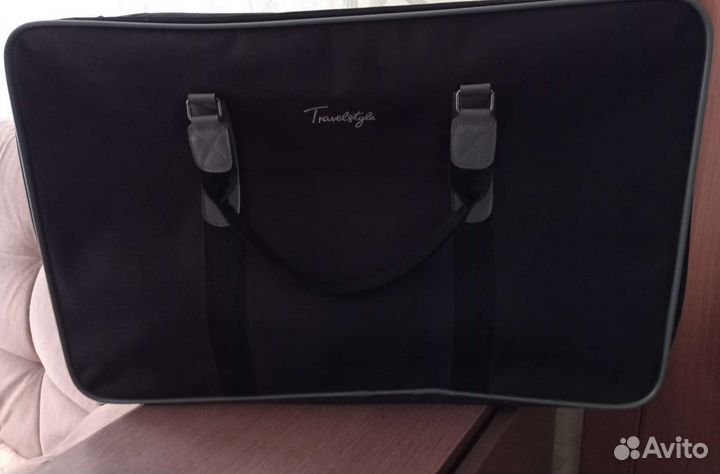 Чемодан дорожный, немецкого пр. -ва